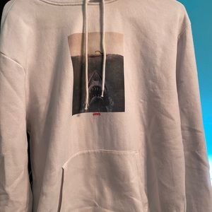 JAWS SWEATSHIRT🦈